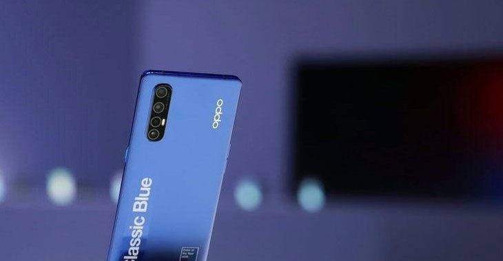 OPPOReno3Pro的轻薄手感如何？使用体验有哪些特点？