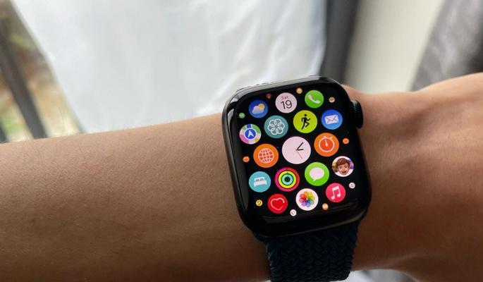 AppleWatch7和AppleWatch6哪个更值得买？购买时应注意哪些问题？